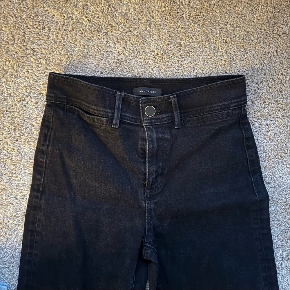 Ann Taylor Black Denim Wide Leg Size 0